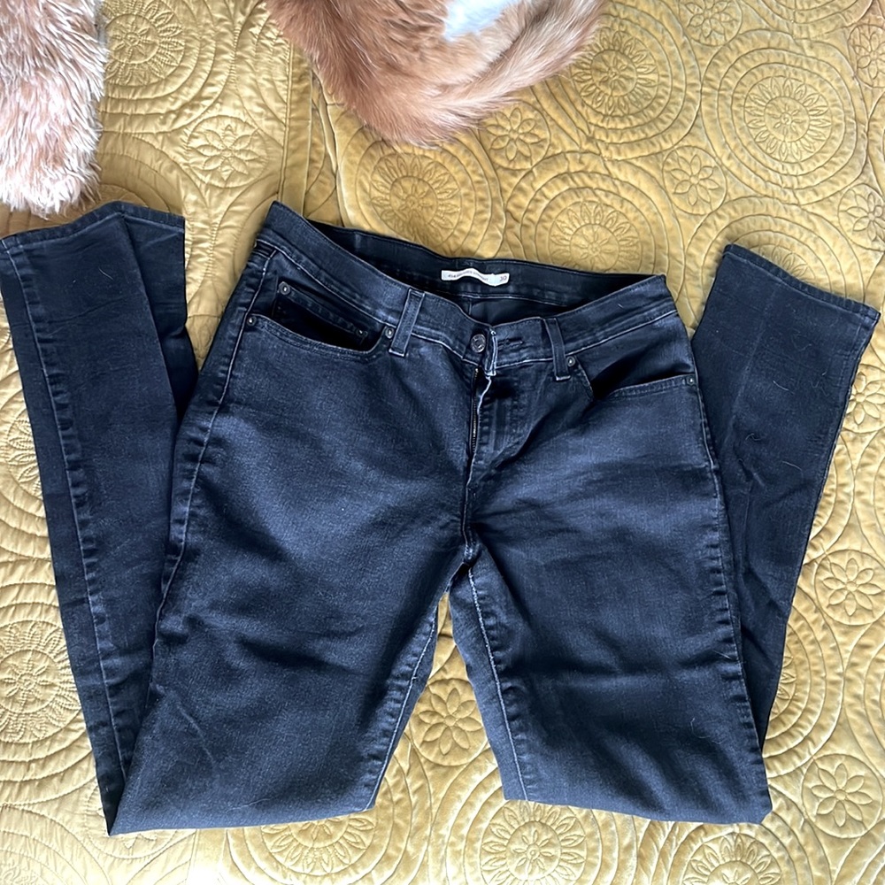 Levi’s 414 relaxed straight size 30x34